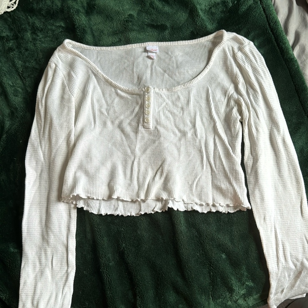 thin sweater